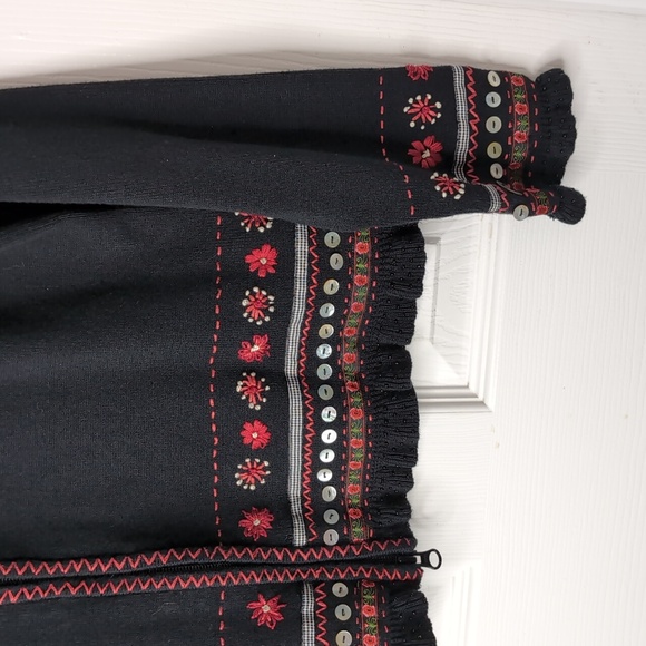 Icelandic Design sweater size M - Picture 3 of 10